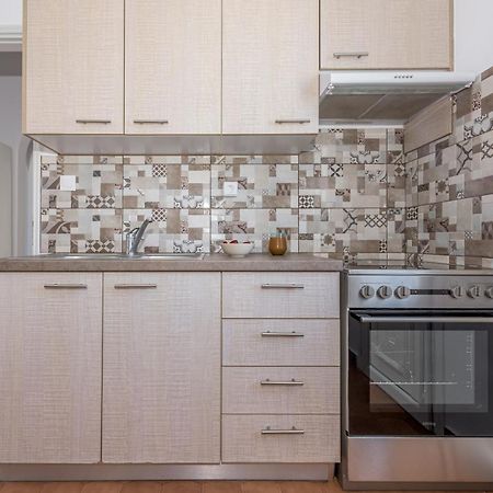 Brizet Apartments Sea View Pollonia Bagian luar foto