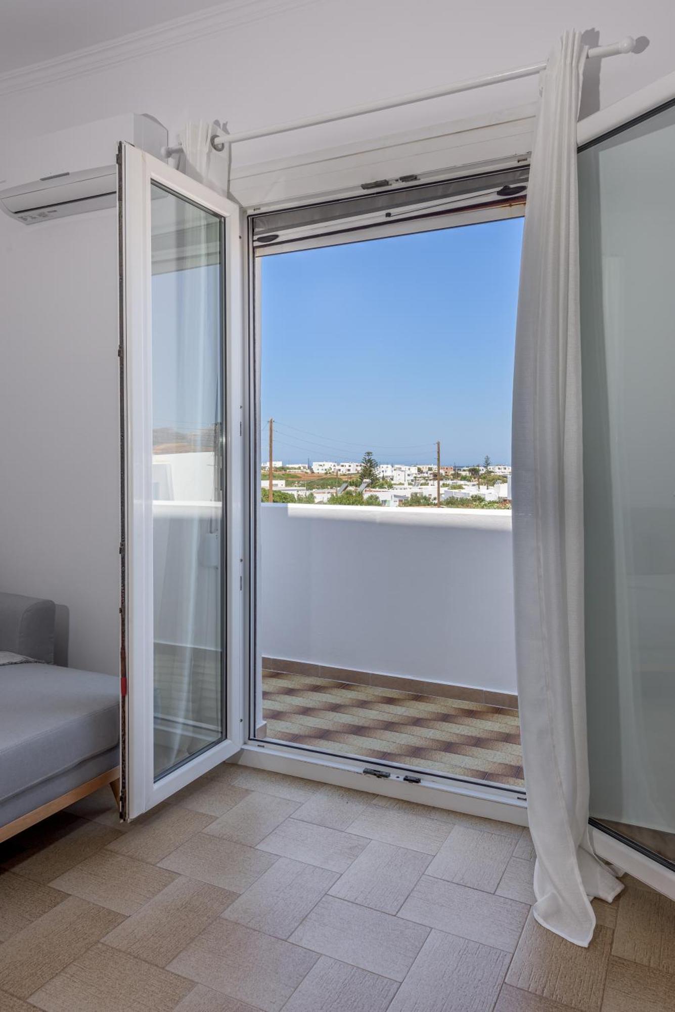 Brizet Apartments Sea View Pollonia Bagian luar foto